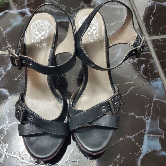 Vince Camuto heels shoes - Picture 1 of 7